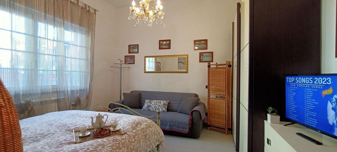 Lovely House Near The Beach Torre del Lago Puccini Buitenkant foto